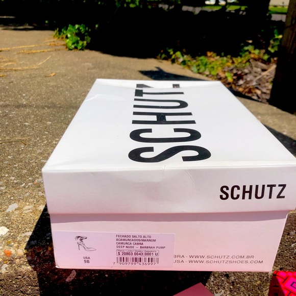 SCHUTZ
Barbrah Suede Pump In Deep Nude - Picture 4 of 5